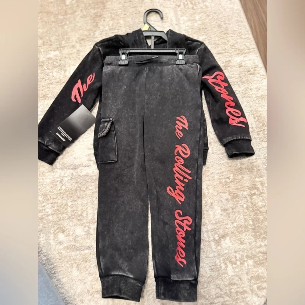 The Rolling Stones Black Kids cargo pants and hoodie Matching Set size 3T-NWT